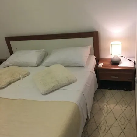 Josipa Apartment *